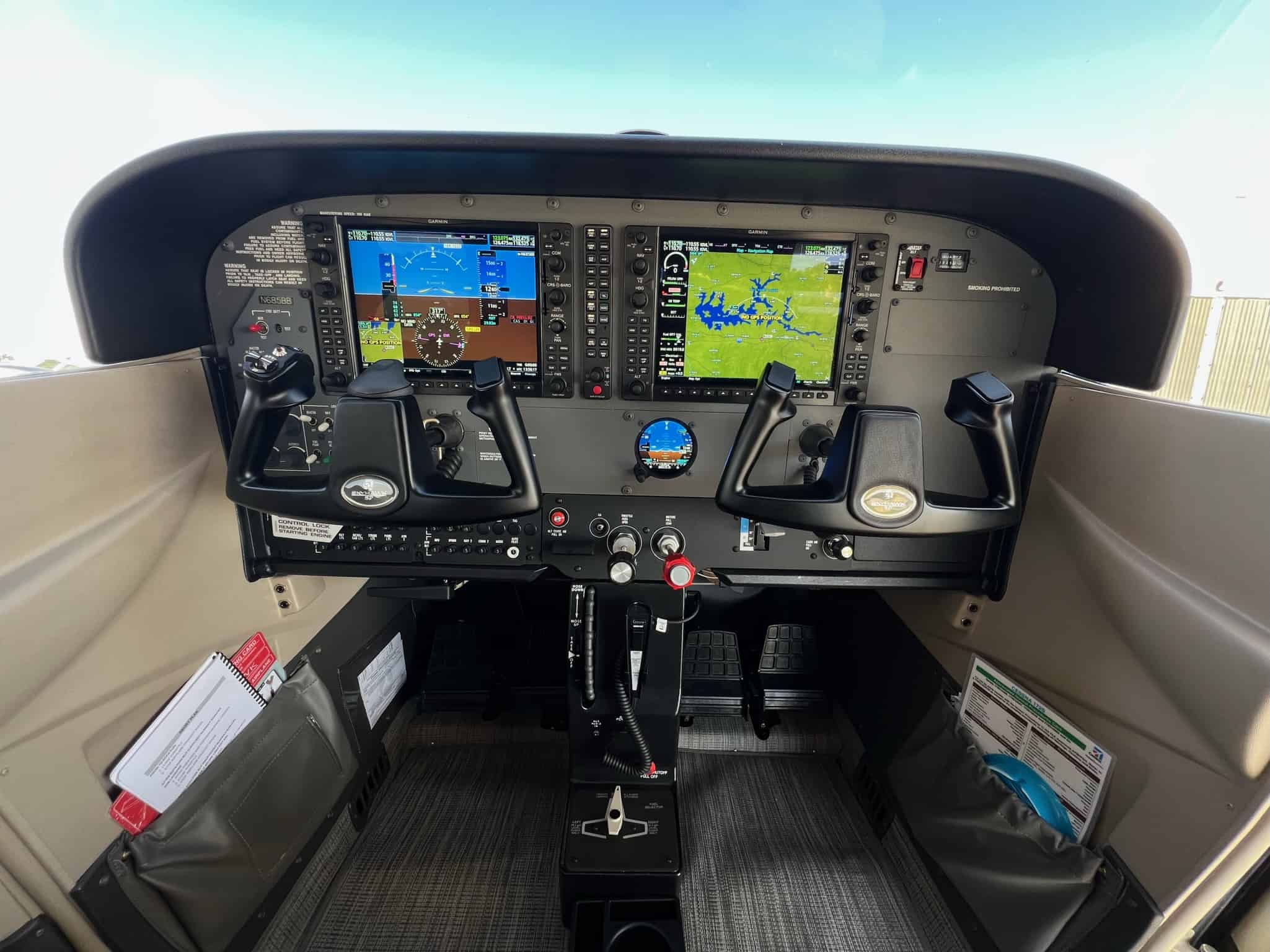 Cirrus SR-20 Training